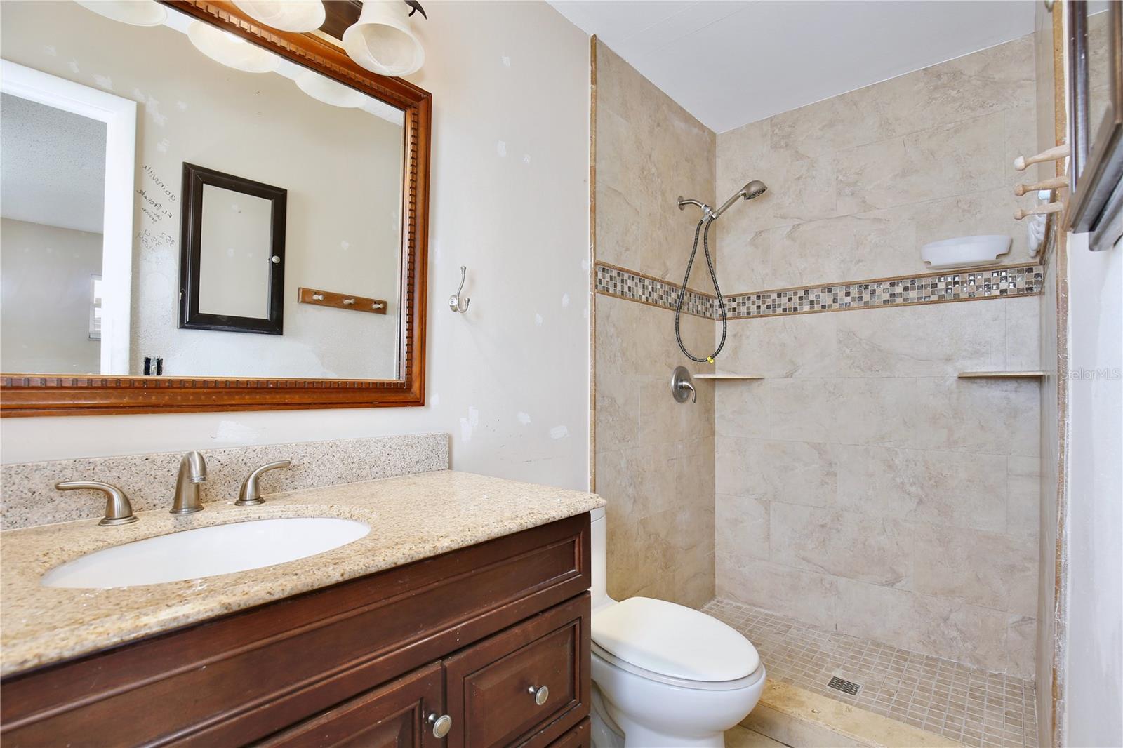 8611 EL PRADO AVENUE, Orlando, FL 32825