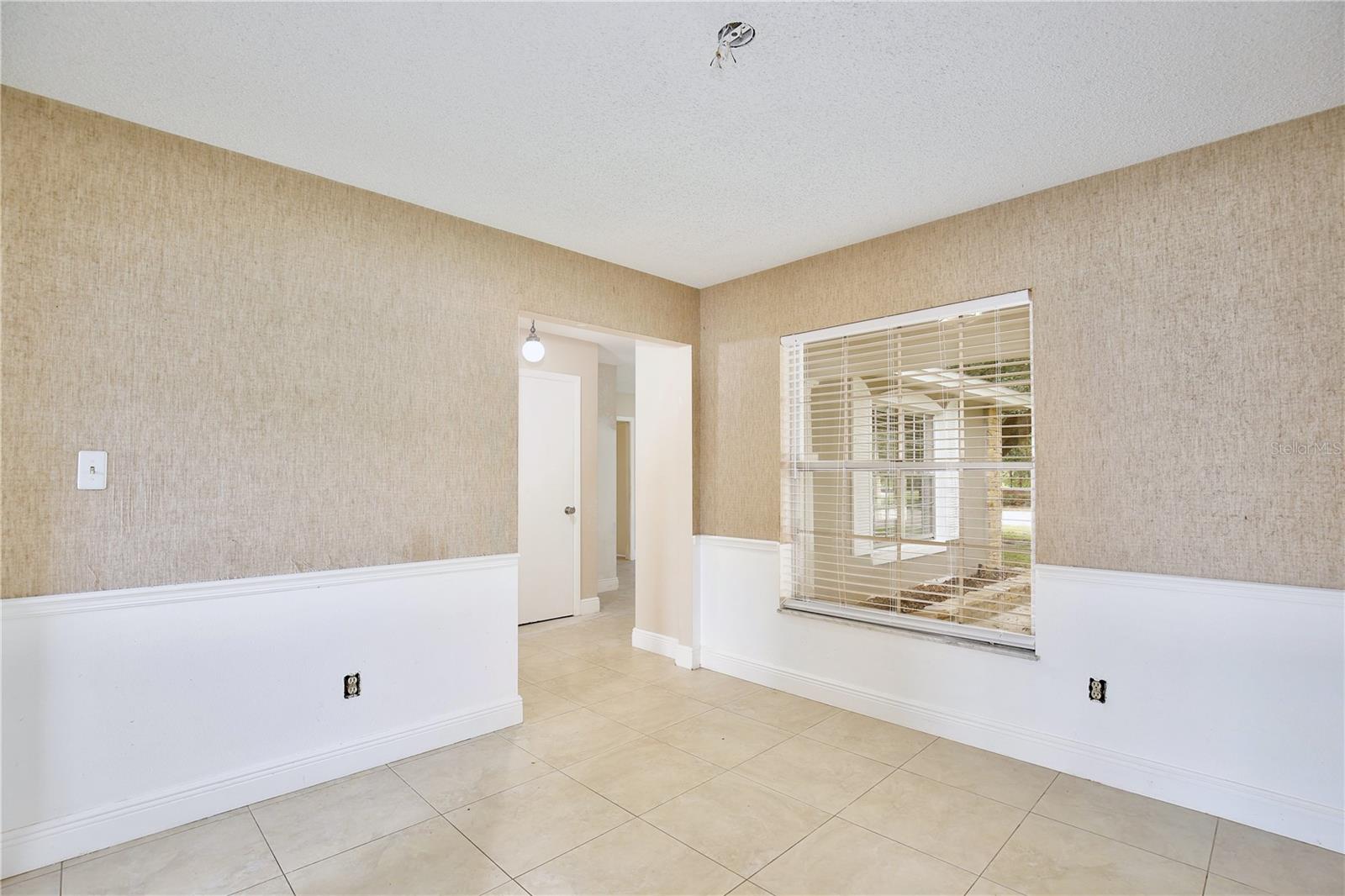 8611 EL PRADO AVENUE, Orlando, FL 32825