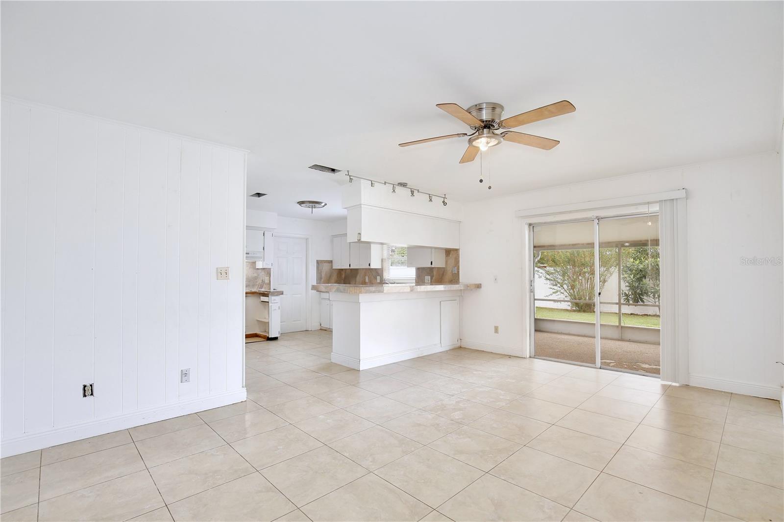 8611 EL PRADO AVENUE, Orlando, FL 32825