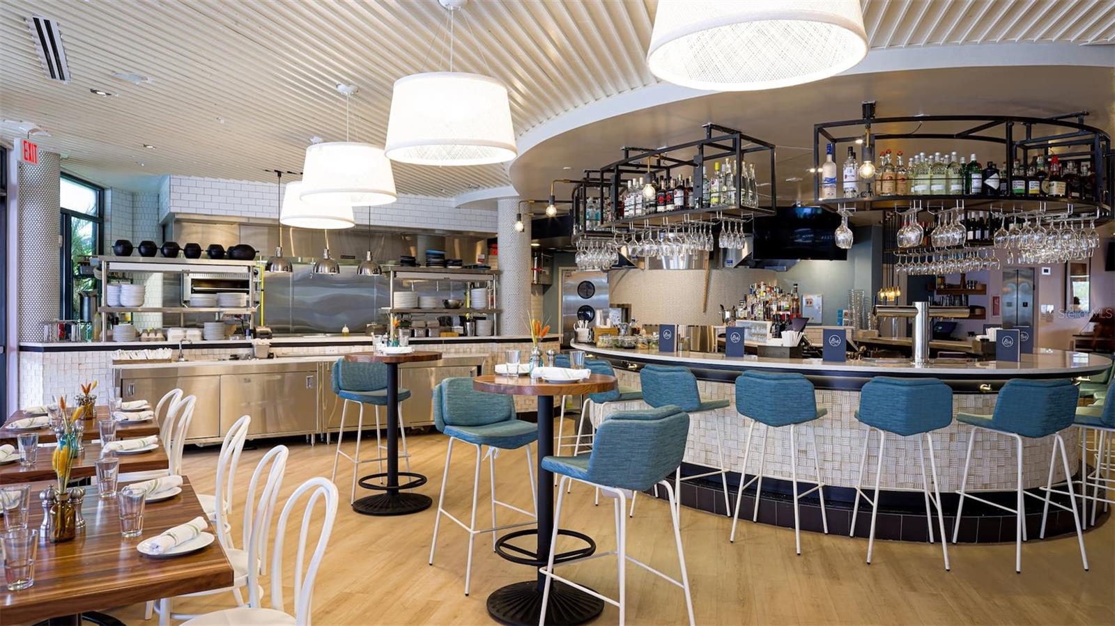 Quality On-Site Restaurant "The Wilson" with both Indoor and Outdoor Seating Overlooking the POOL!