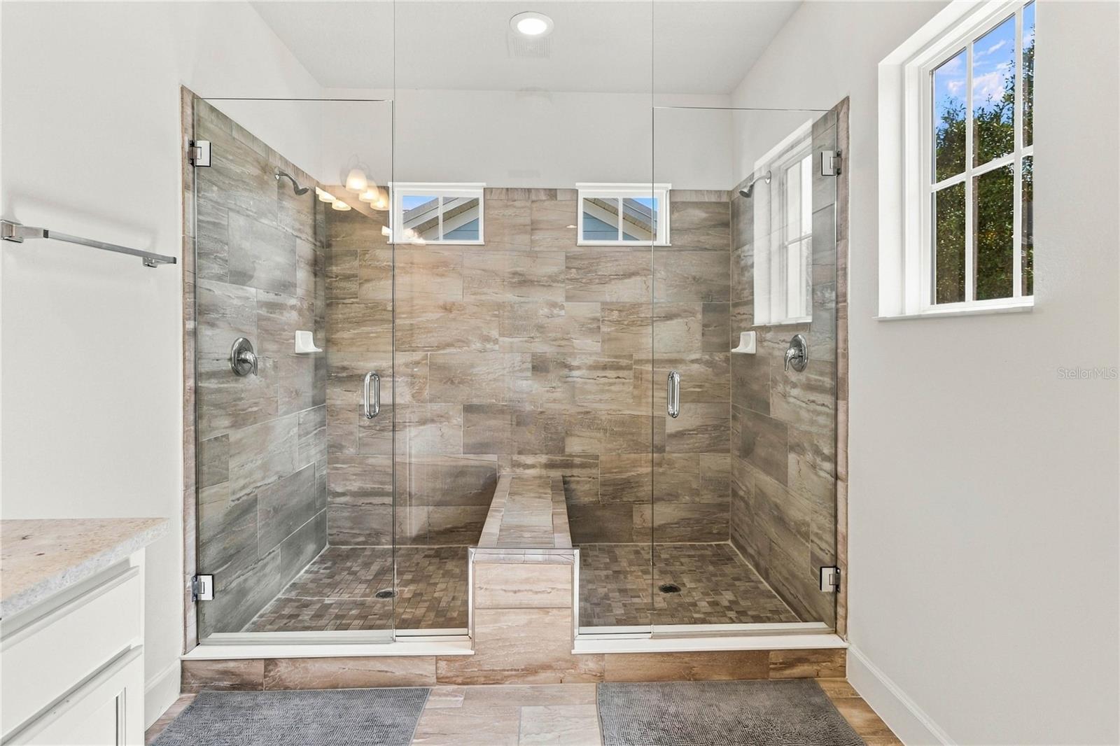 Double entrance shower