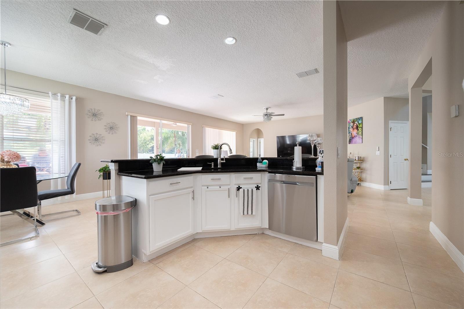 2122 CASCADES COVE DRIVE, Orlando, FL 32820