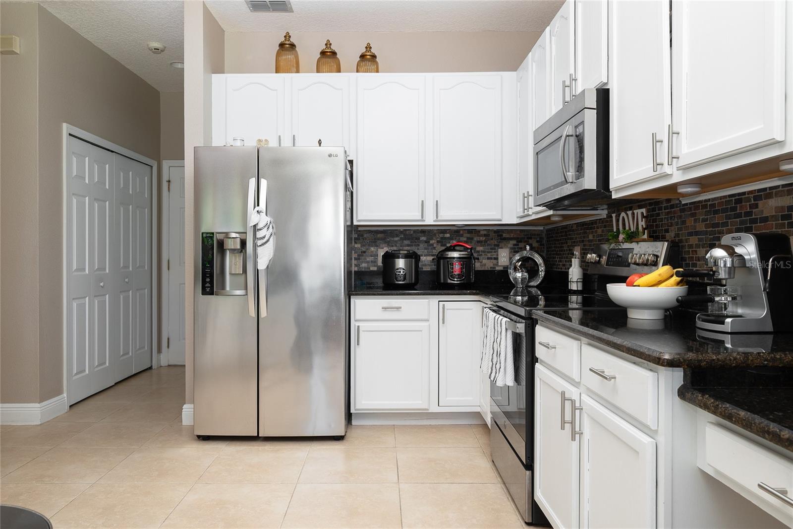 2122 CASCADES COVE DRIVE, Orlando, FL 32820