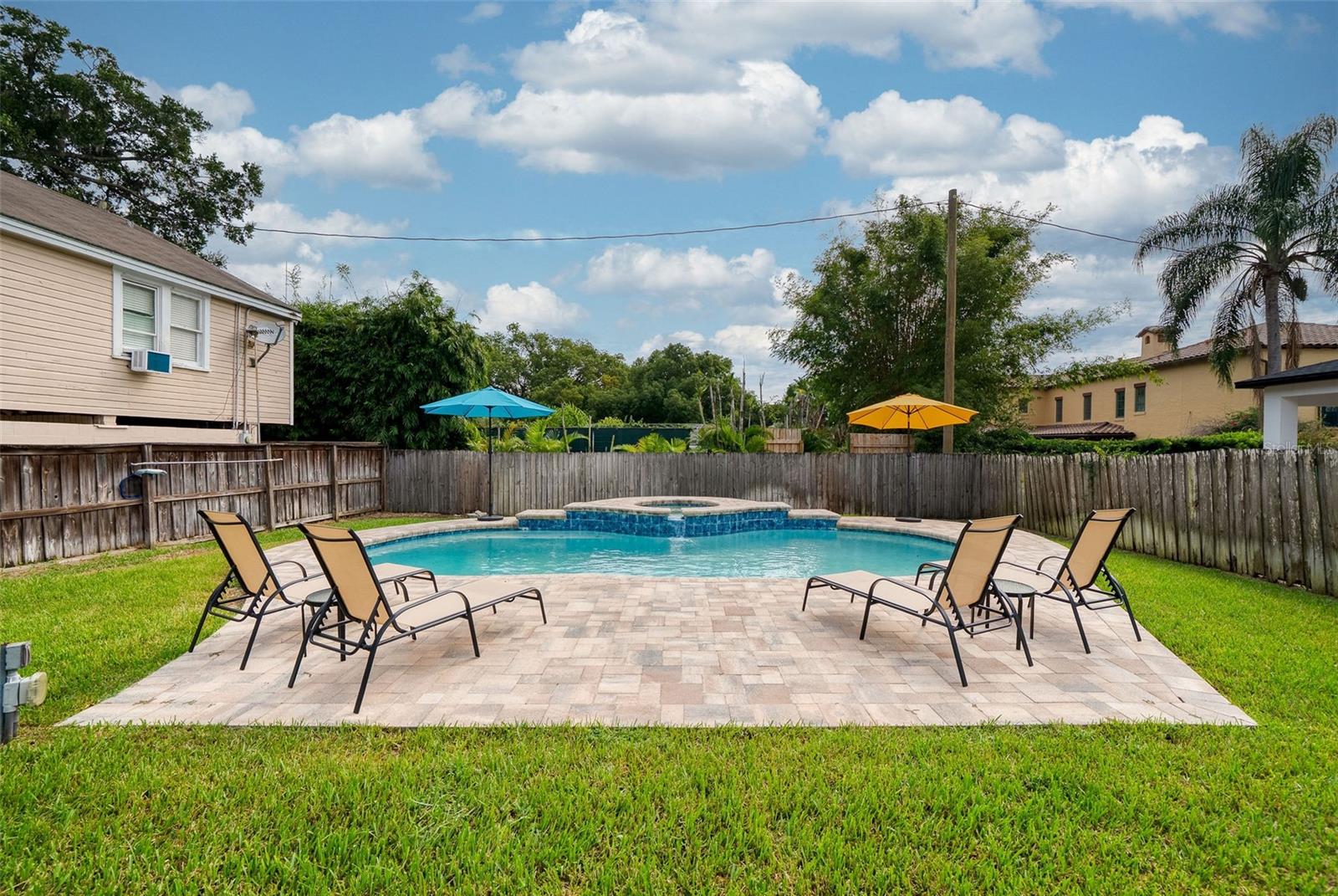 1625 S EOLA DRIVE, Orlando, FL 32806