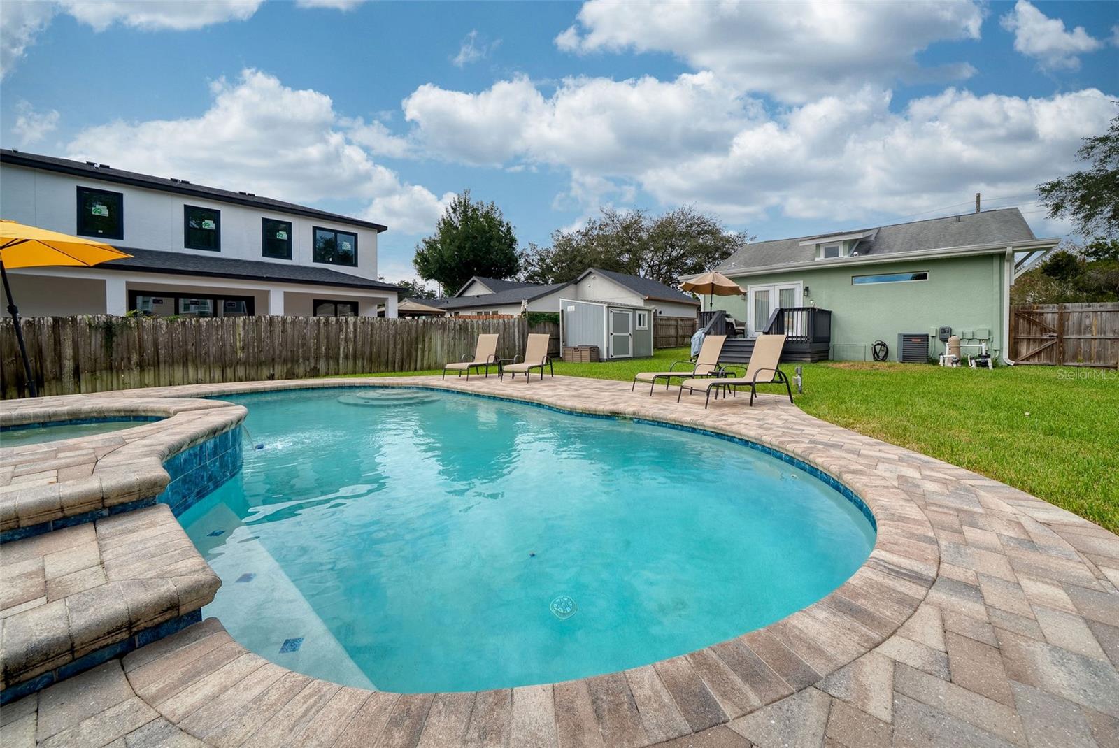 1625 S EOLA DRIVE, Orlando, FL 32806