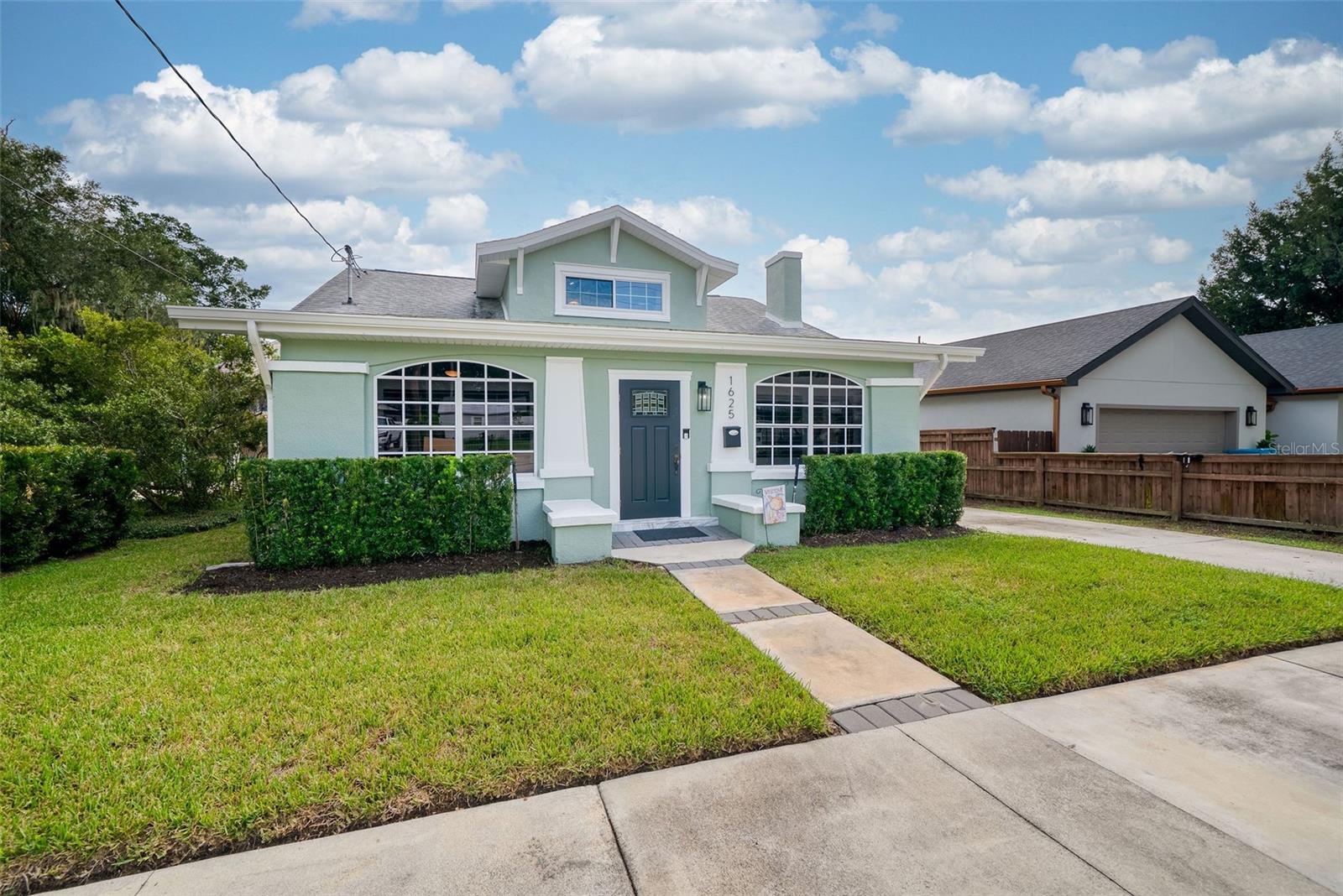 1625 S Eola DriveOrlando, FL 32806