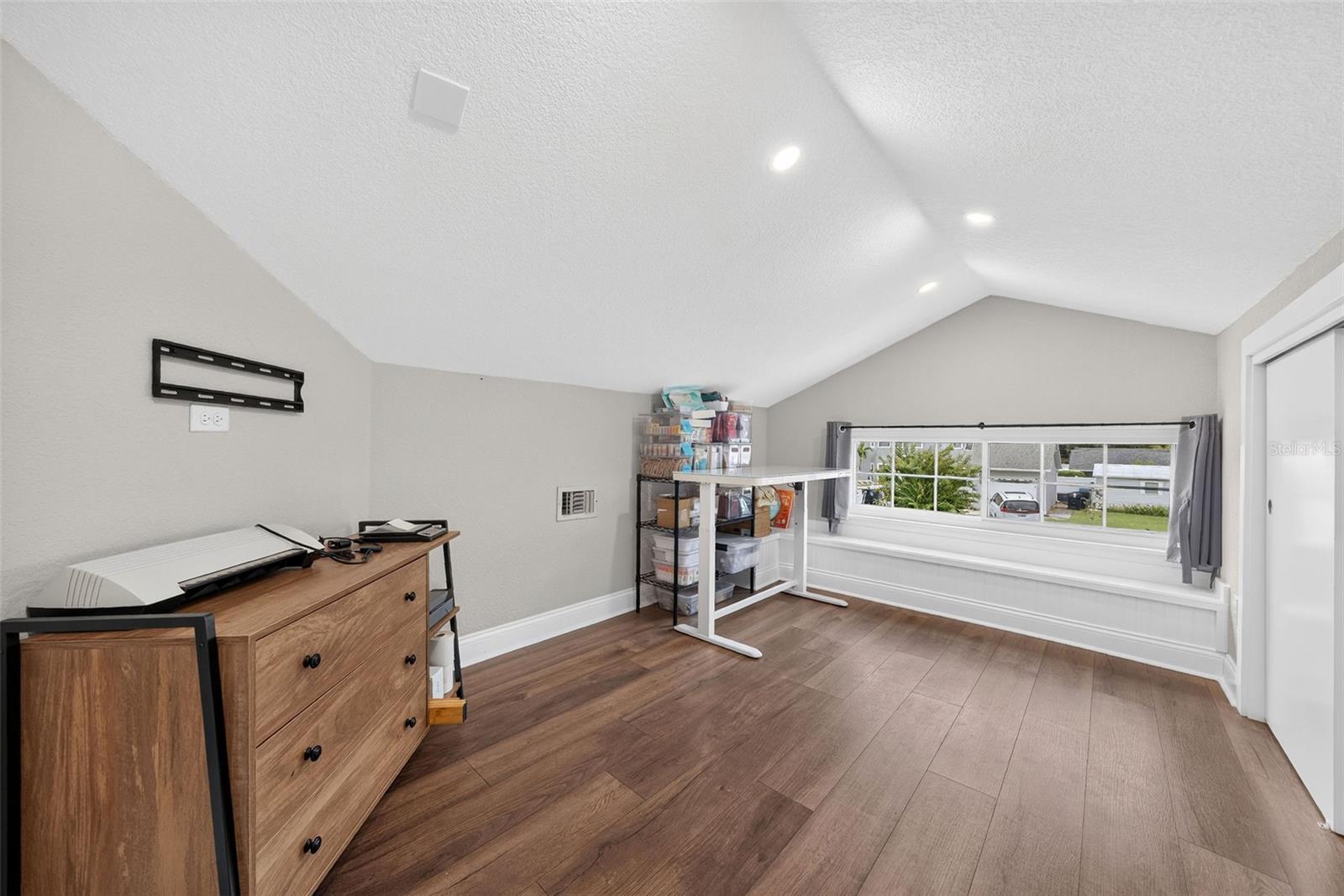 Bedroom#3/Office14'x9'
