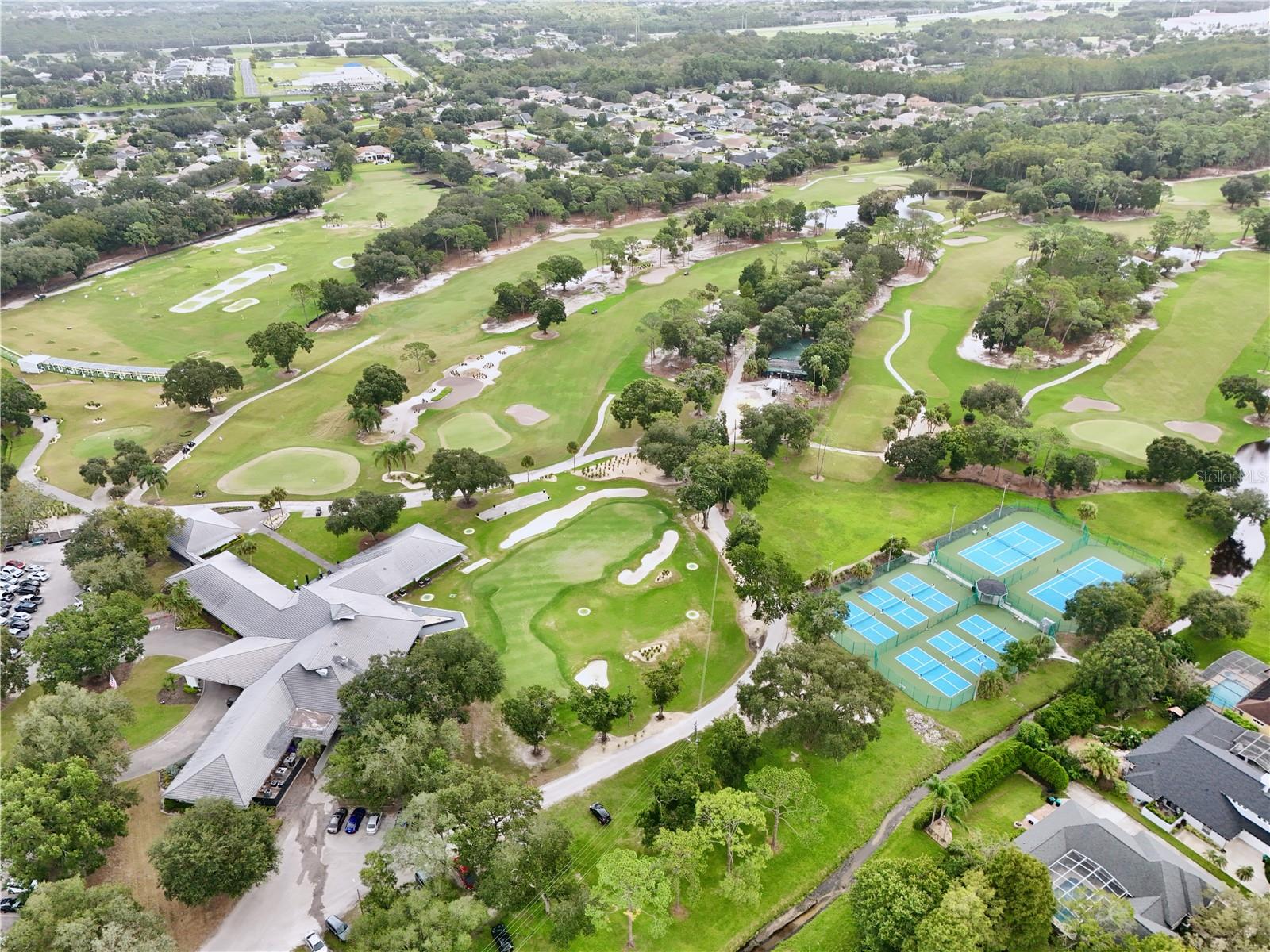 8580 EL PRADO AVENUE, Orlando, FL 32825 8580 EL PRADO AVENUE, Orlando, FL 32825