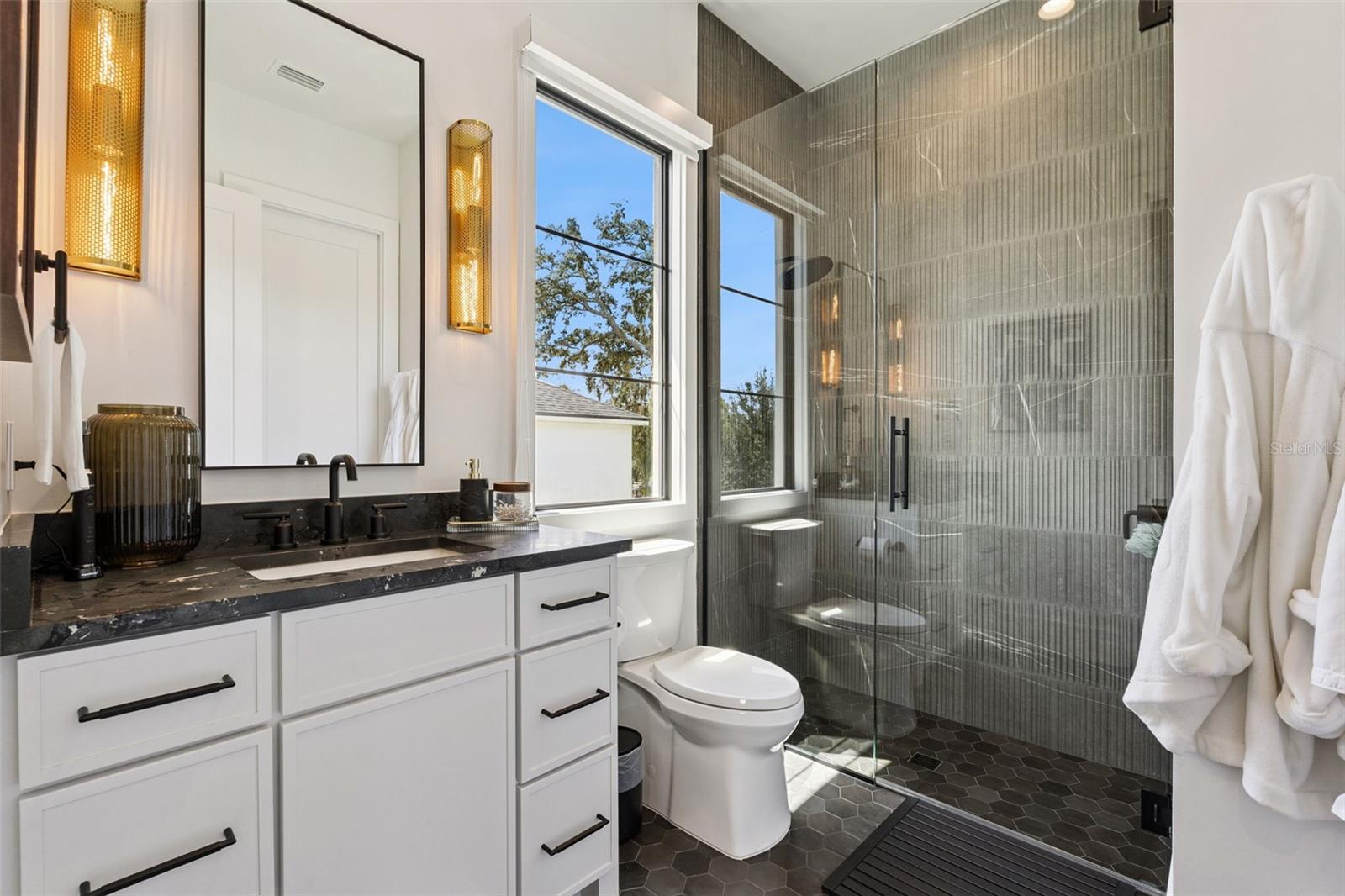 1631 HILLCREST AVENUE, Winter Park, FL 32789