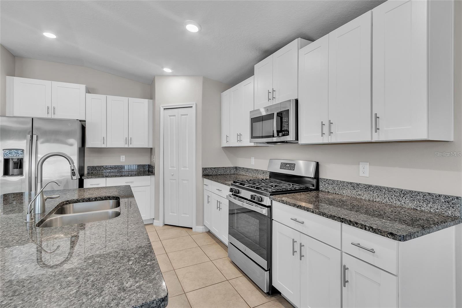 10357 SCARLET SKIMMER DRIVE, Riverview, FL 33578