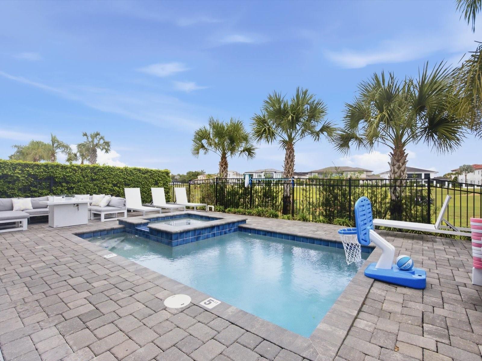 1104 CASTLE PINES COURT, Kissimmee, FL 34747