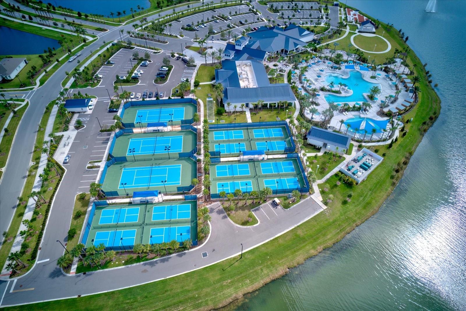 Del Webb Amenities