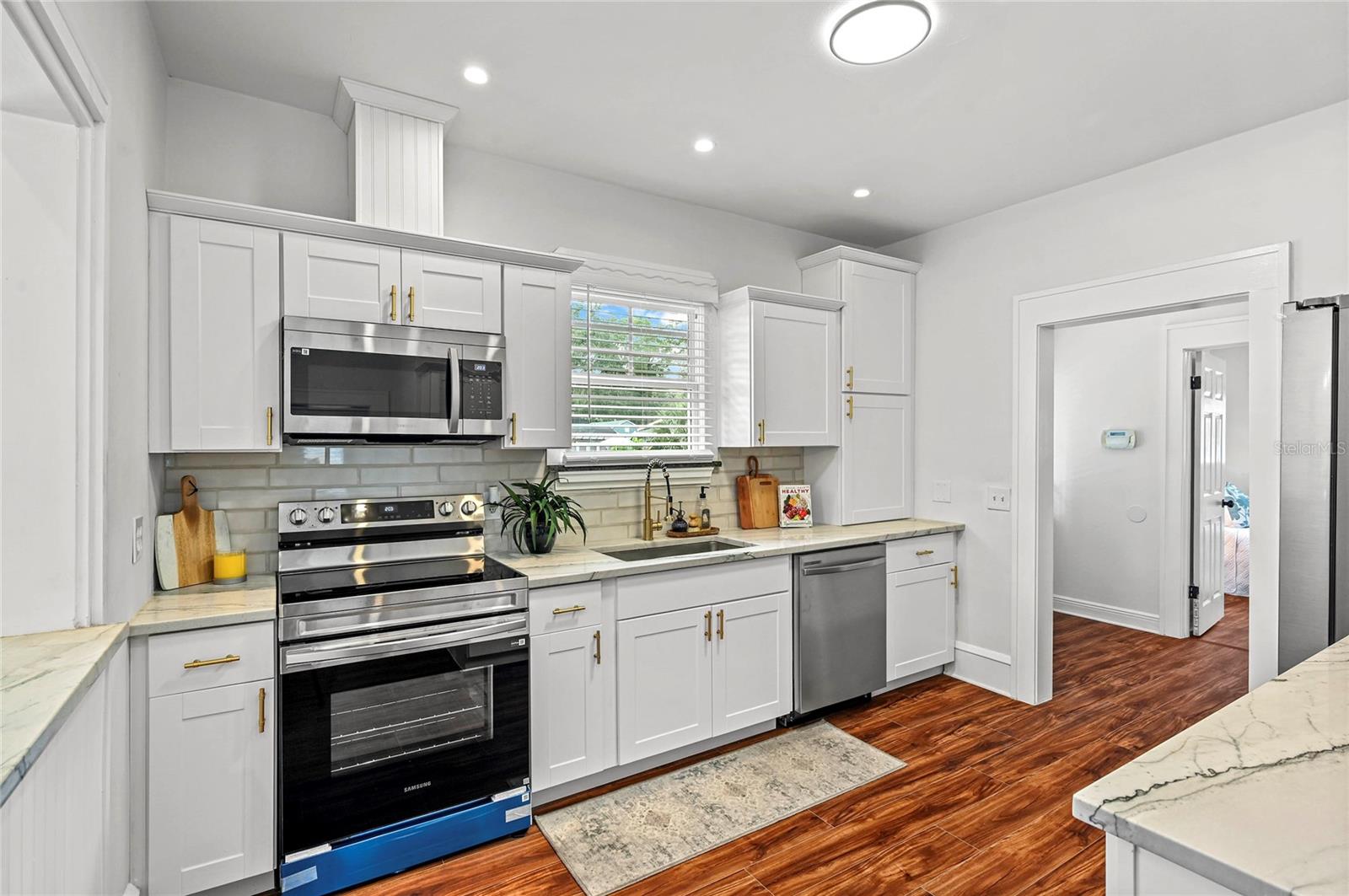 1 E PRINCETON STREET, Orlando, FL 32804