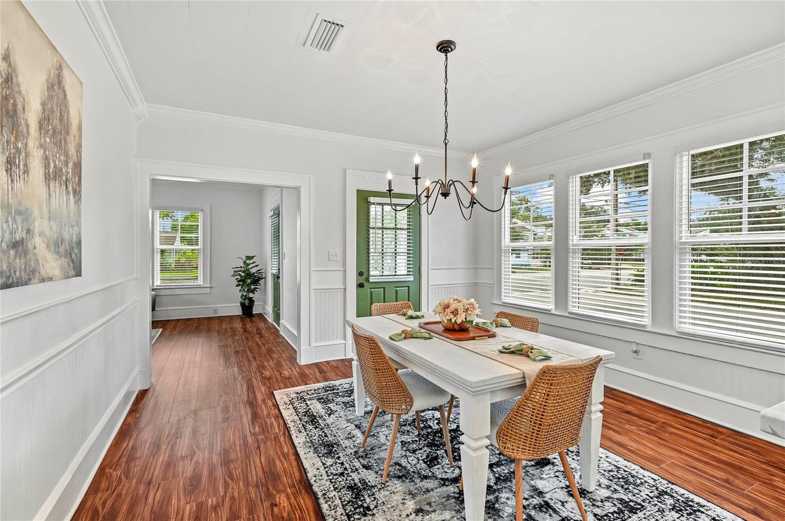 1 E PRINCETON STREET, Orlando, FL 32804