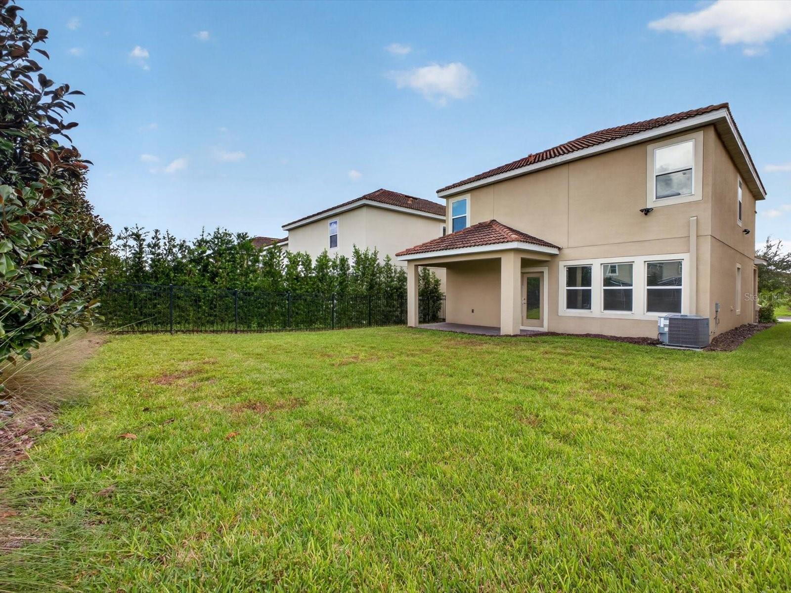 8975 FLUFFY LIE COURT, Davenport, FL 33896