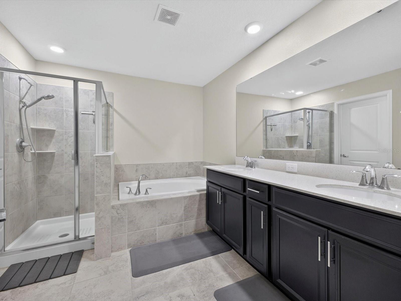 8975 FLUFFY LIE COURT, Davenport, FL 33896
