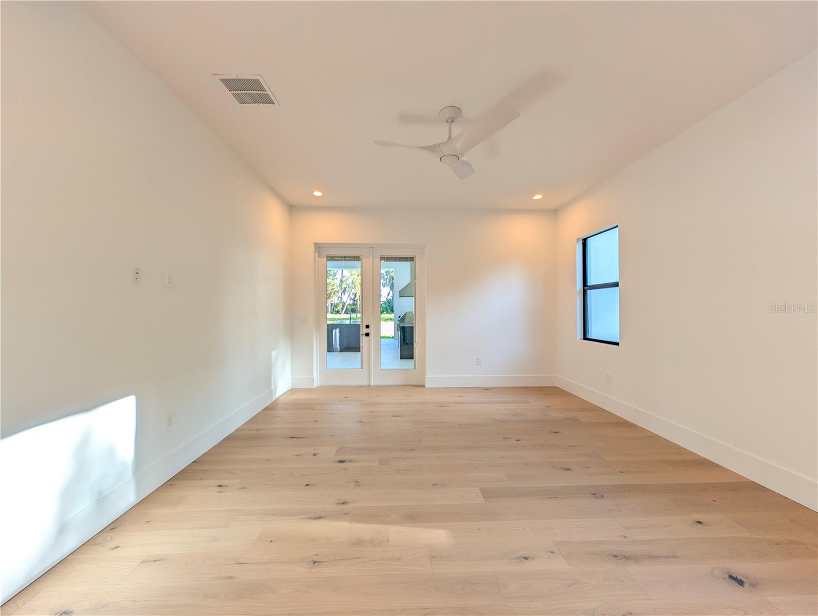 7240 LAKE WILLIS, Orlando, FL 32821