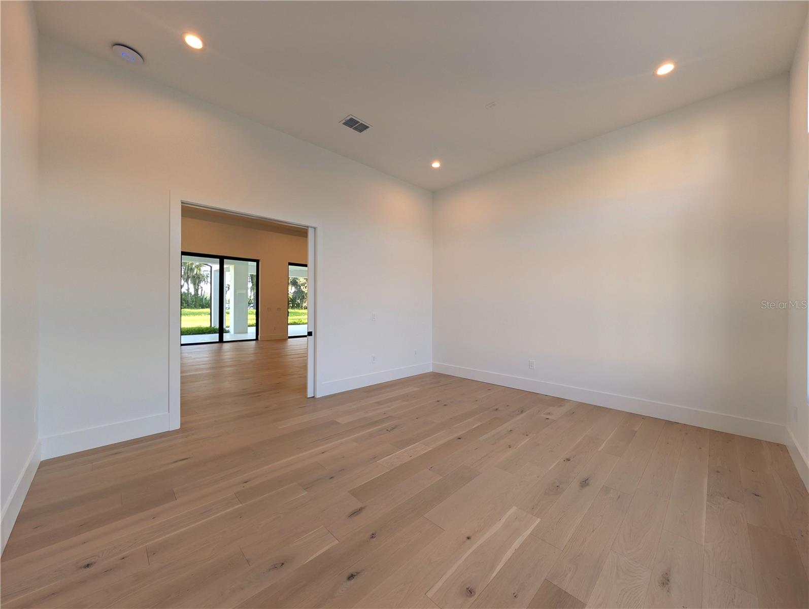7240 LAKE WILLIS, Orlando, FL 32821