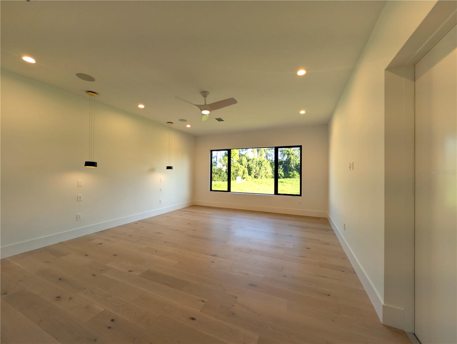 7240 LAKE WILLIS, Orlando, FL 32821