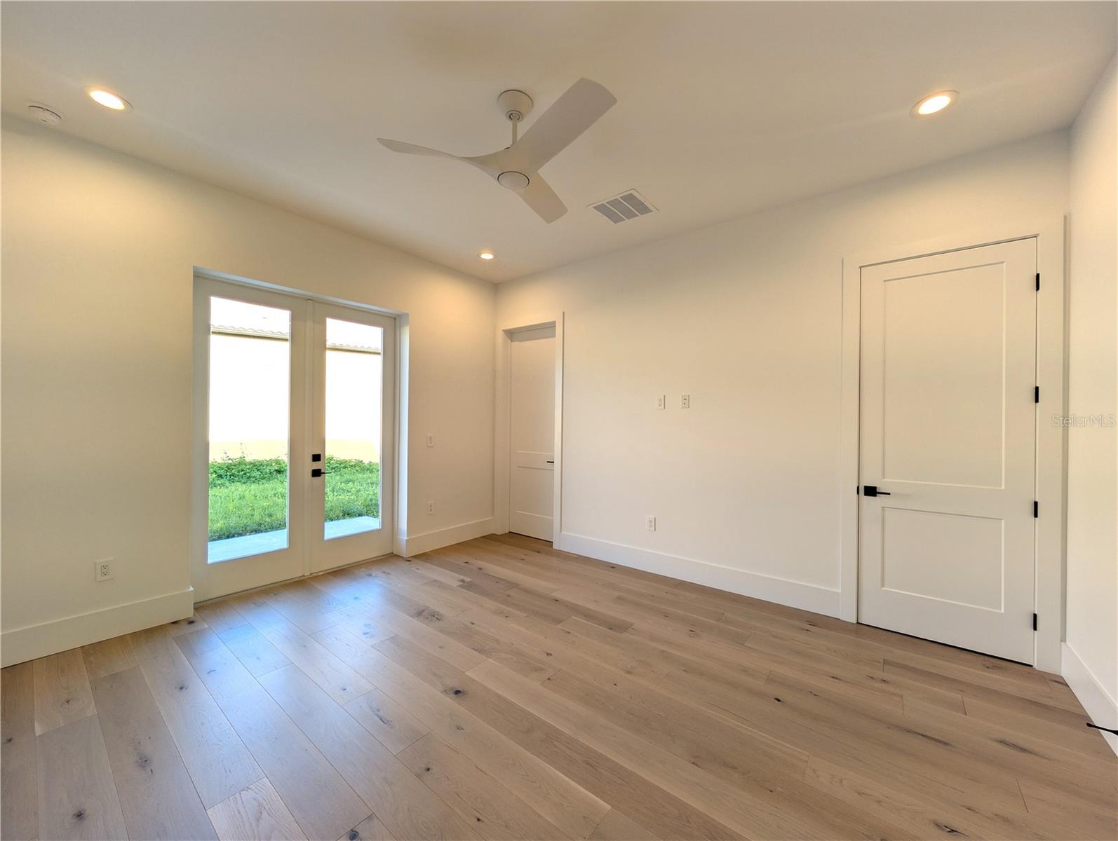 7240 LAKE WILLIS, Orlando, FL 32821