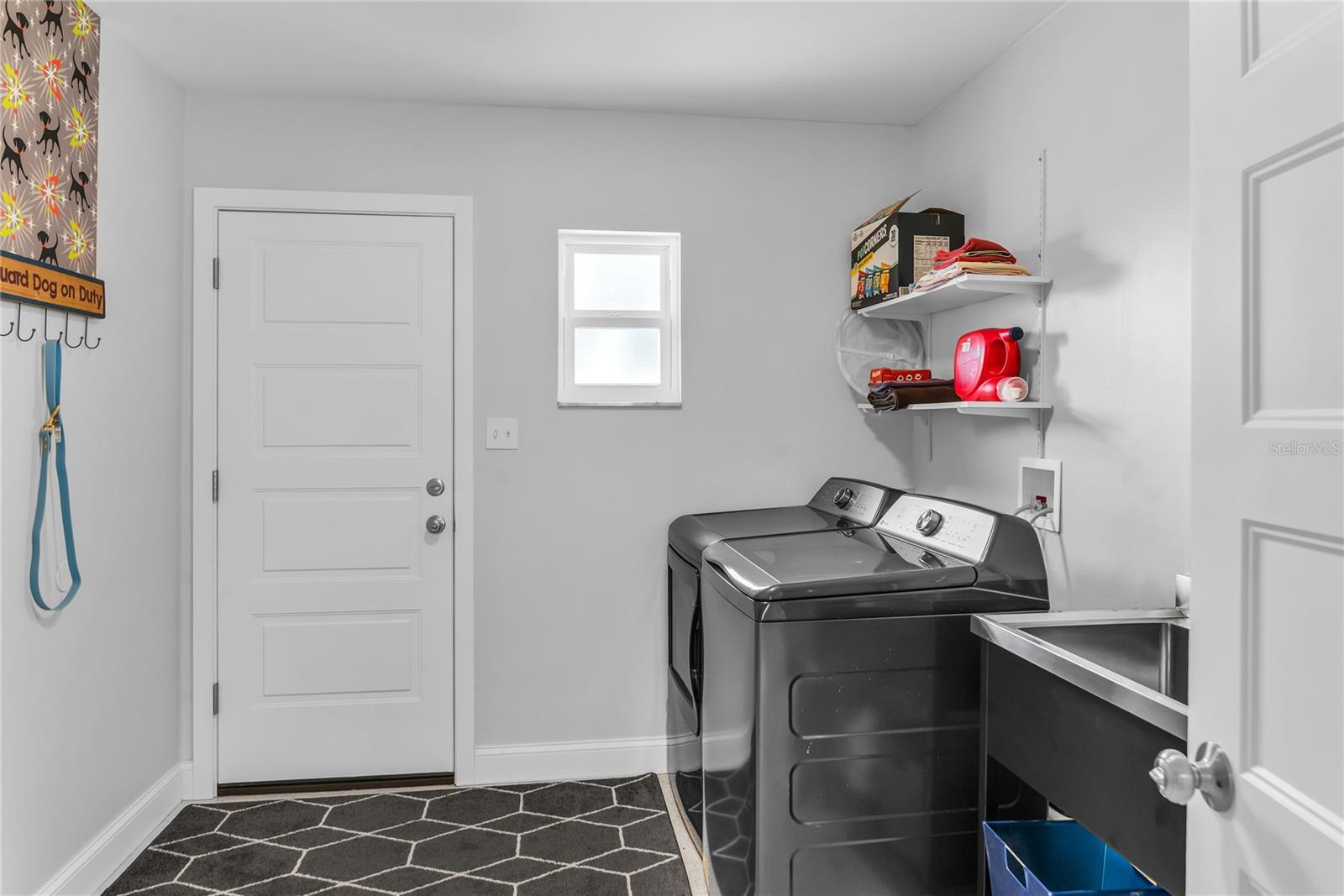 indoor laundry room