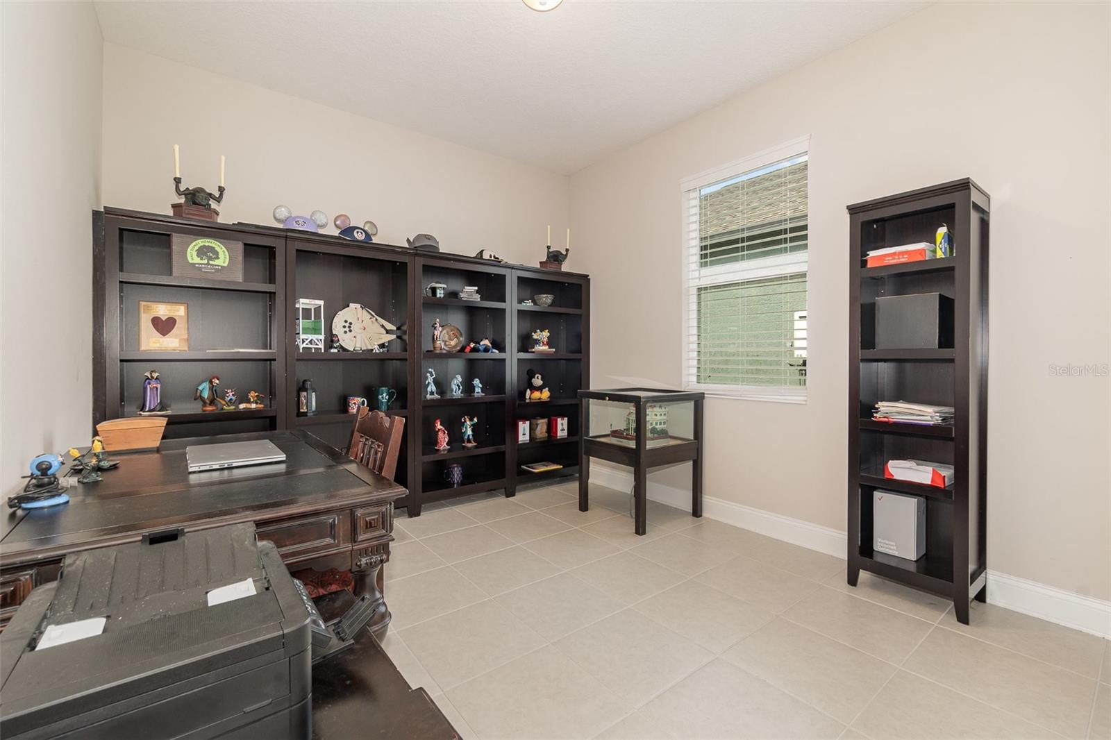 Bedroom 2-used as office