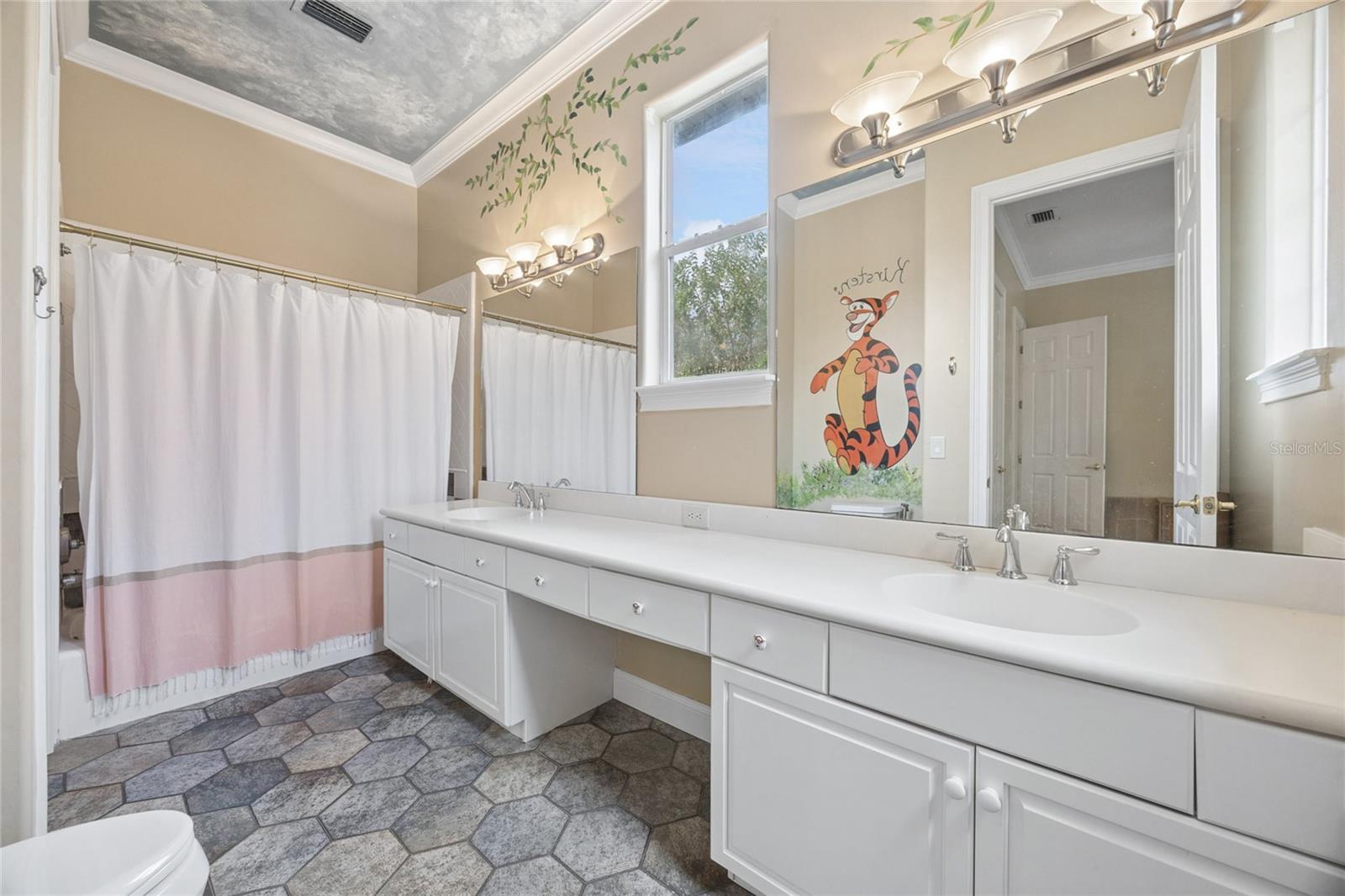 8754 SOUTHERN BREEZE DRIVE, Orlando, FL 32836