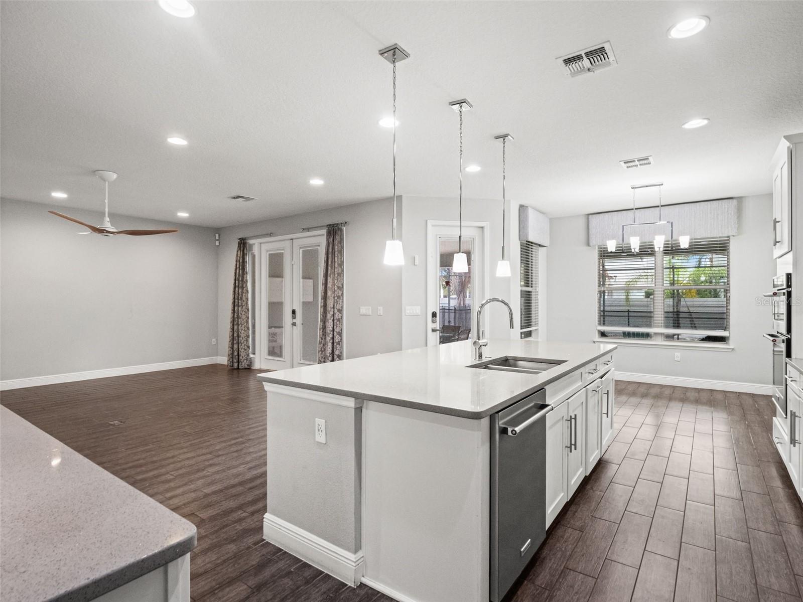 8468 MOREHOUSE DRIVE, Orlando, FL 32836