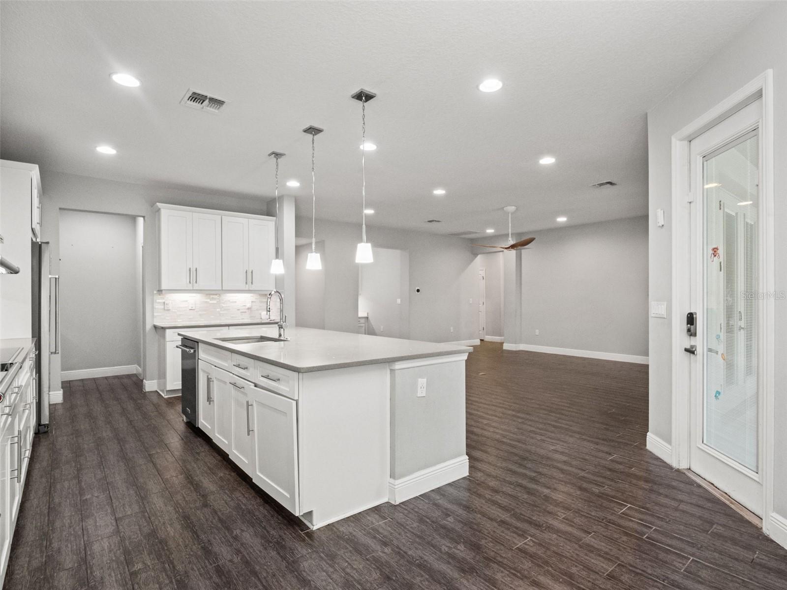 8468 MOREHOUSE DRIVE, Orlando, FL 32836