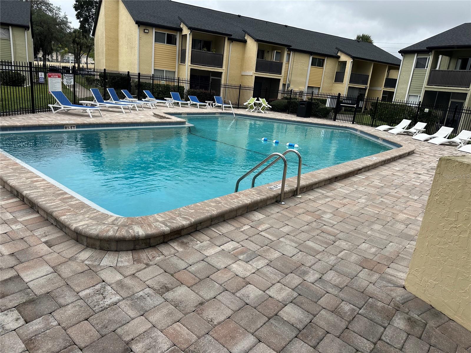 936 LAKE DESTINY DR, # H, Altamonte Springs, FL 32714