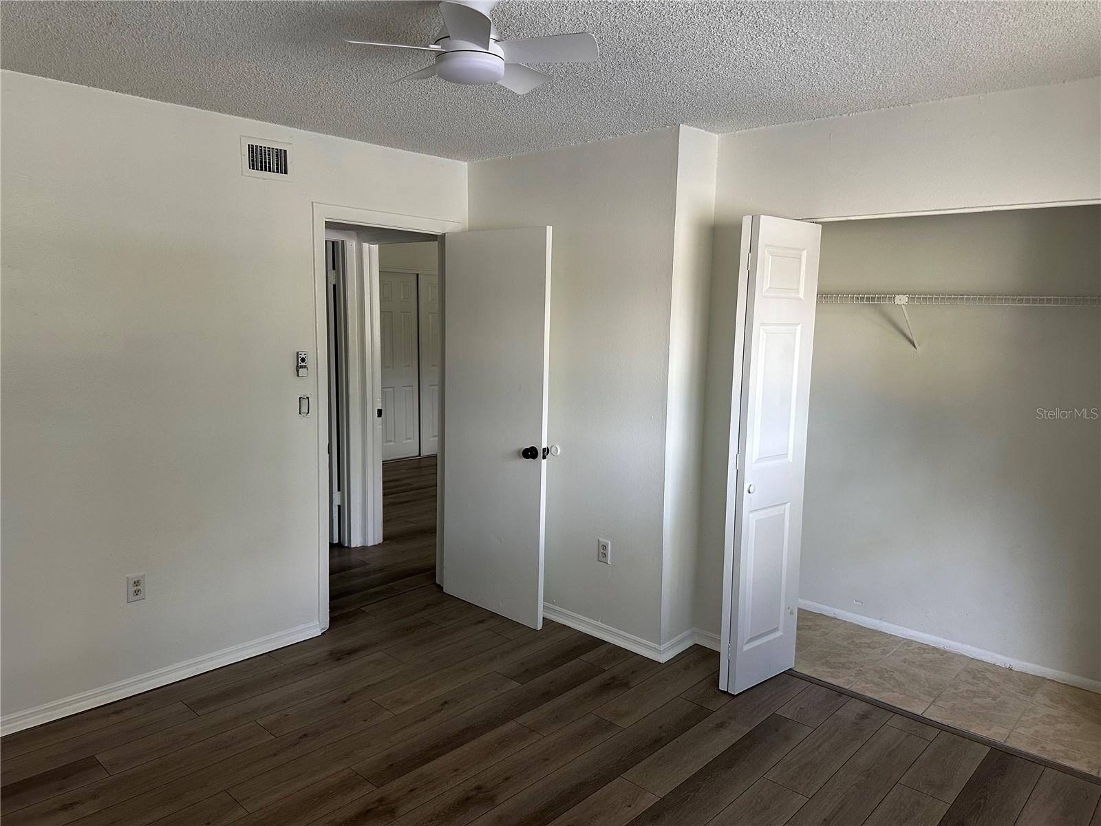 936 LAKE DESTINY DR, # H, Altamonte Springs, FL 32714