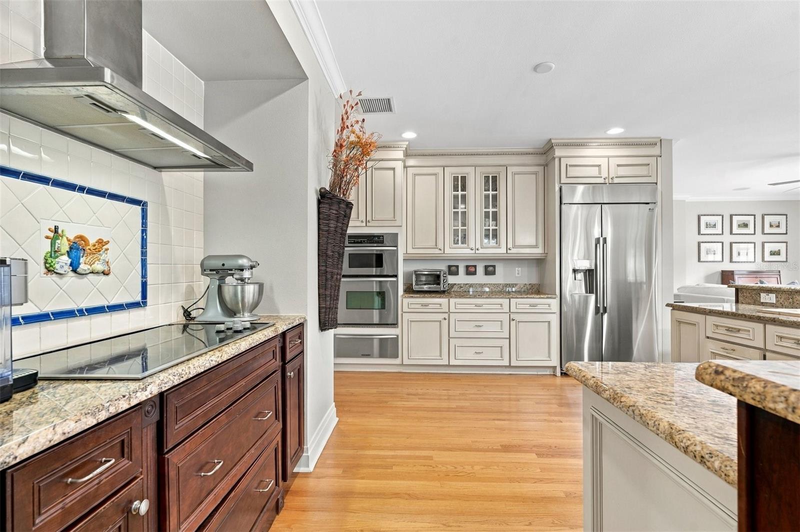 729 ALAMEDA STREET, Orlando, FL 32804