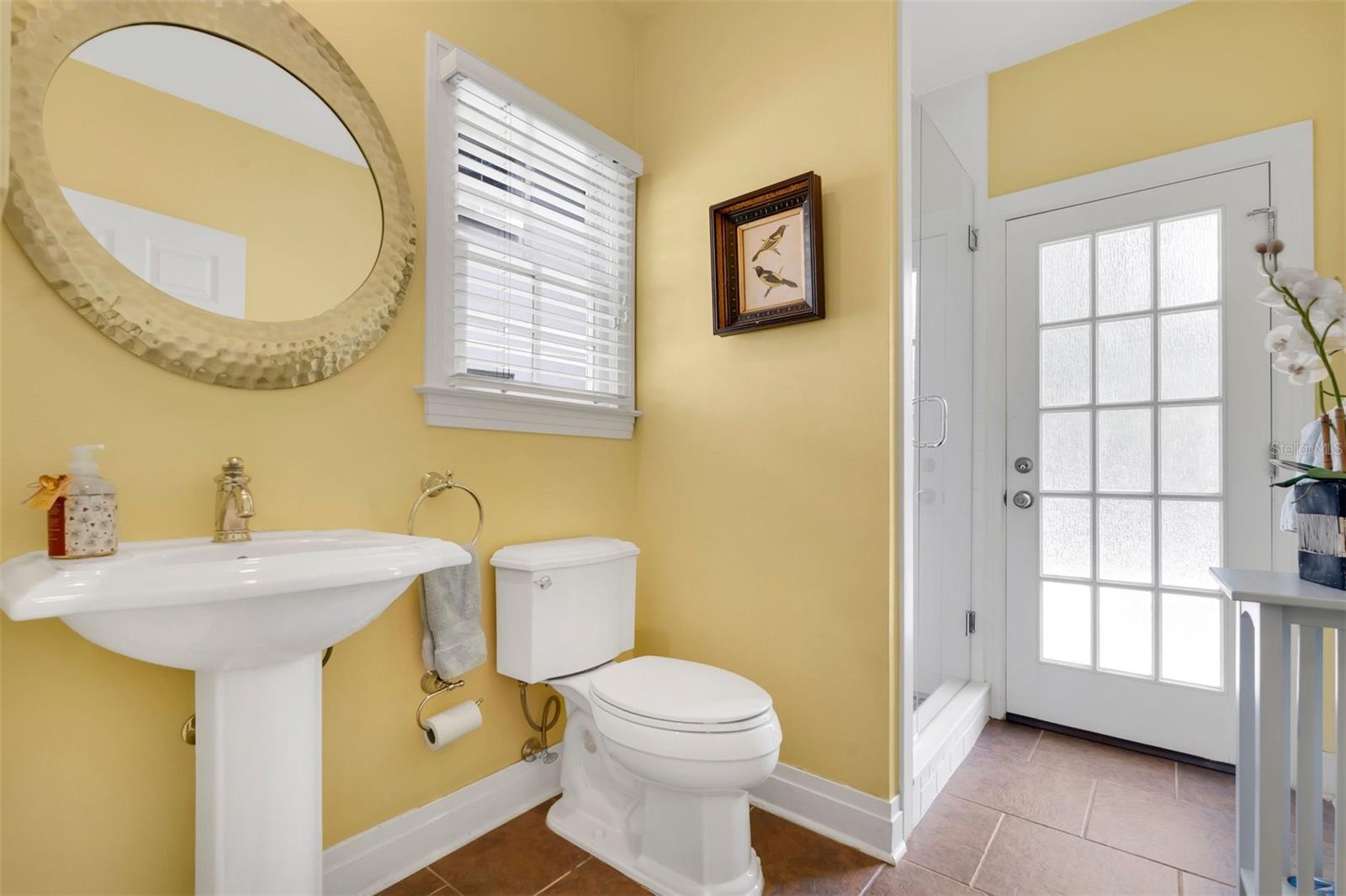 Powder bath/pool bath