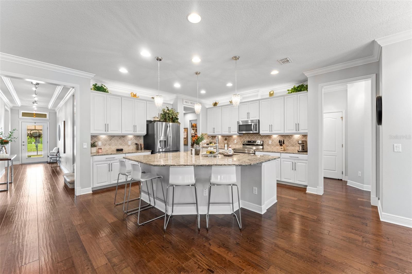 2932 WHISTLEWOOD DRIVE, Orlando, FL 32810