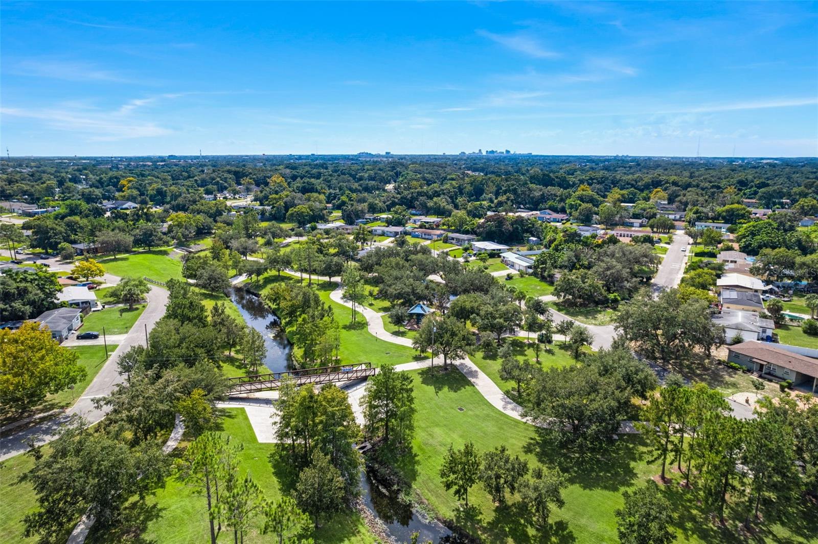 2932 WHISTLEWOOD DRIVE, Orlando, FL 32810
