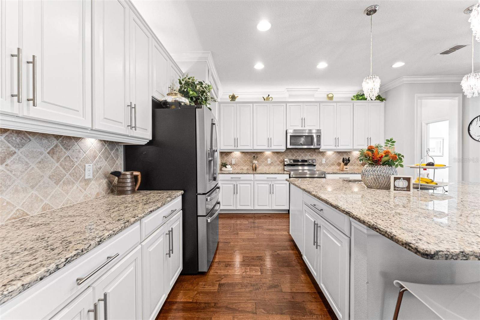 2932 WHISTLEWOOD DRIVE, Orlando, FL 32810