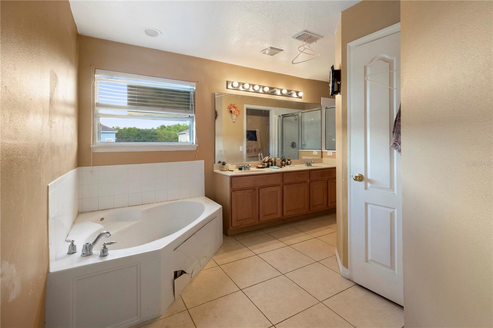 2871 SAINT CLAIR STREET, Kissimmee, FL 34746