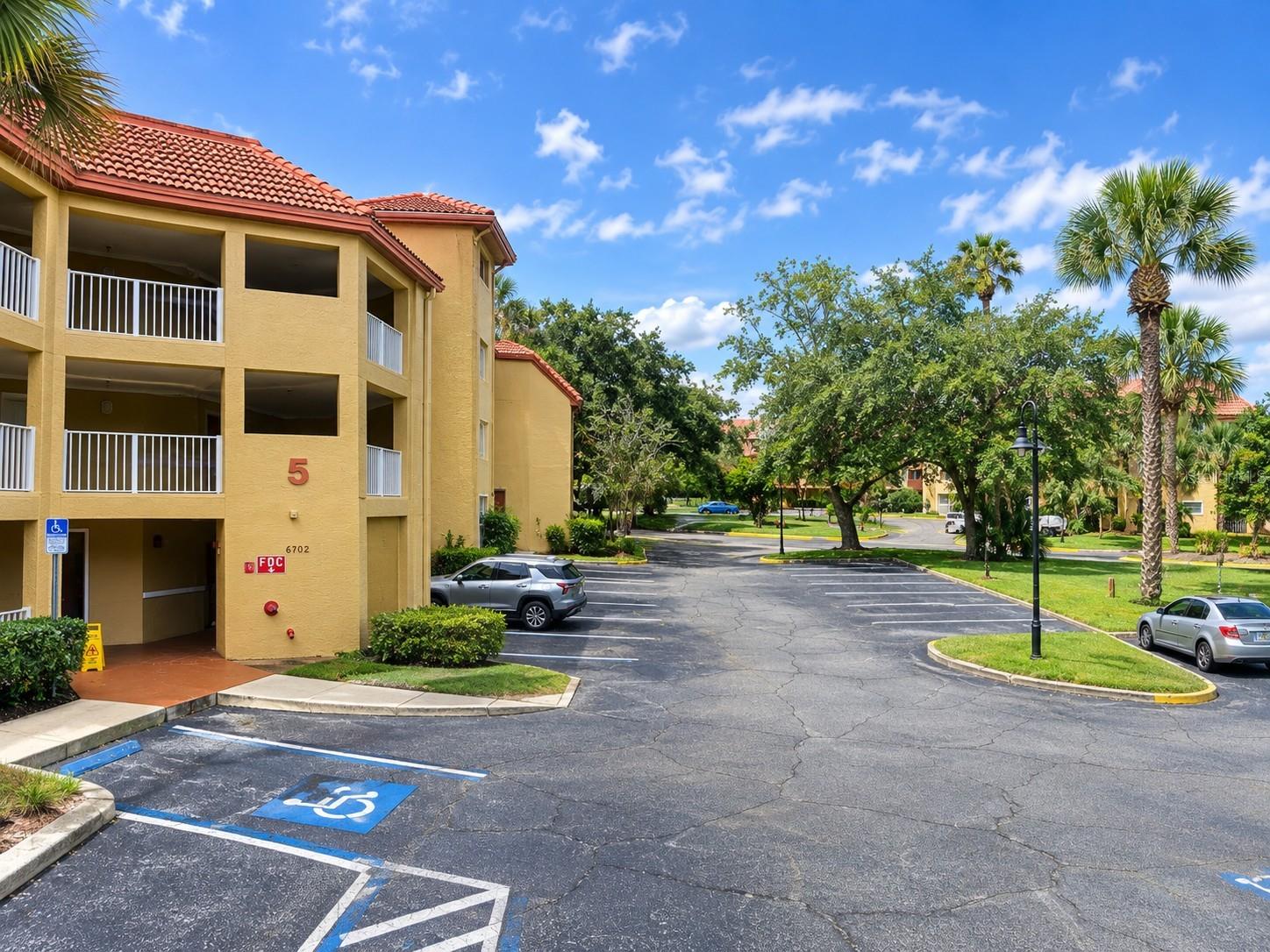 6402 PARC CORNICHE DRIVE, #5204, Orlando, FL 32821