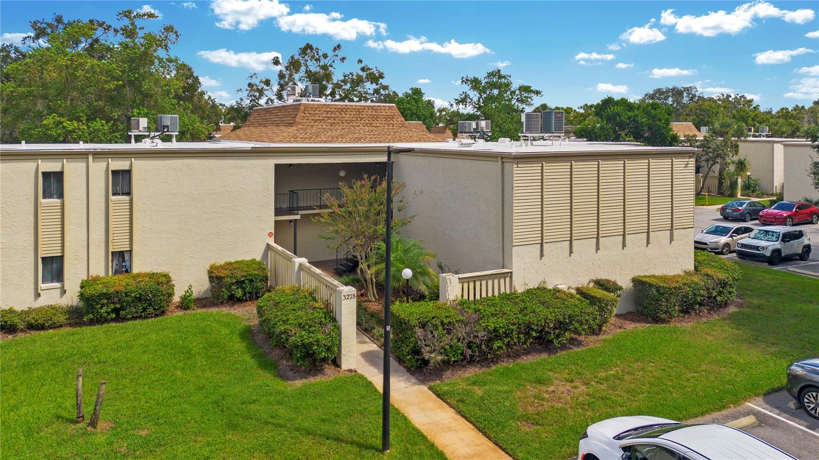 3278 S SEMORAN BOULEVARD, #12, Orlando, FL 32822 3278 S SEMORAN BOULEVARD, #12, Orlando, FL 32822