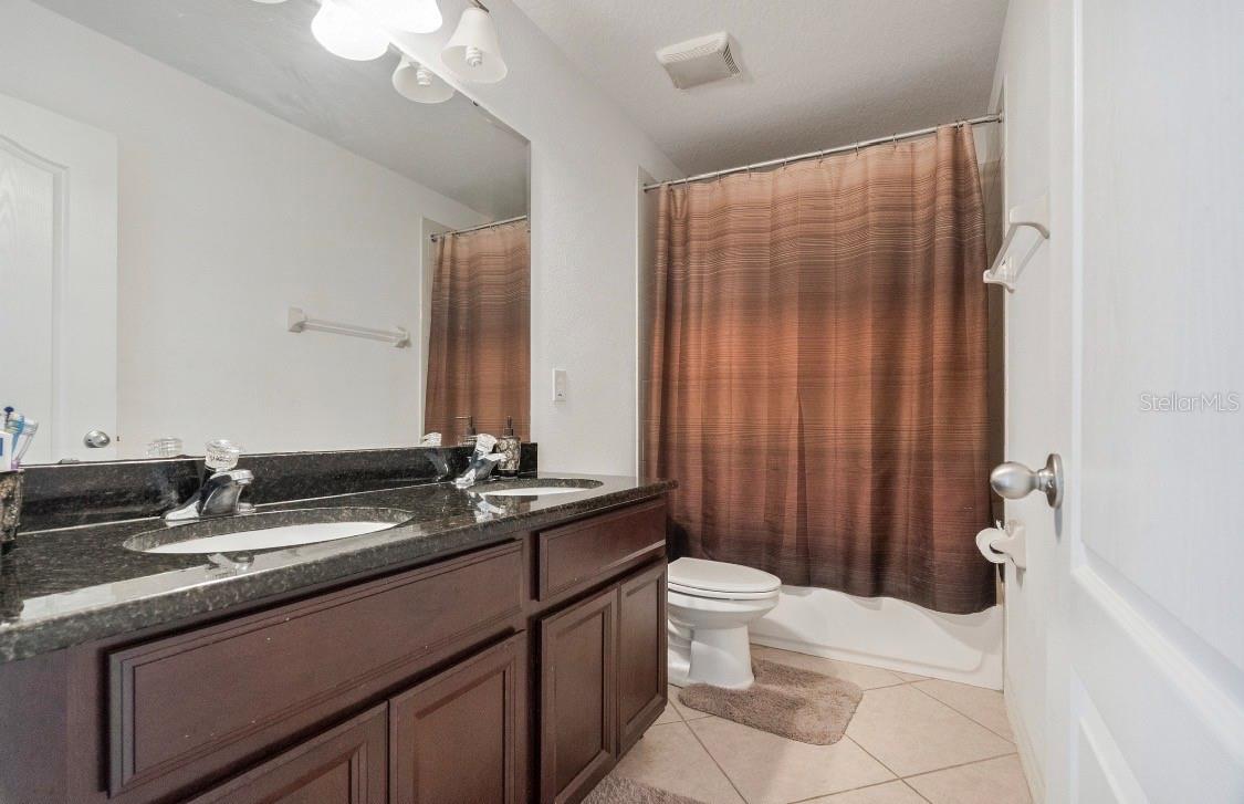 Full 3rd Bathroom