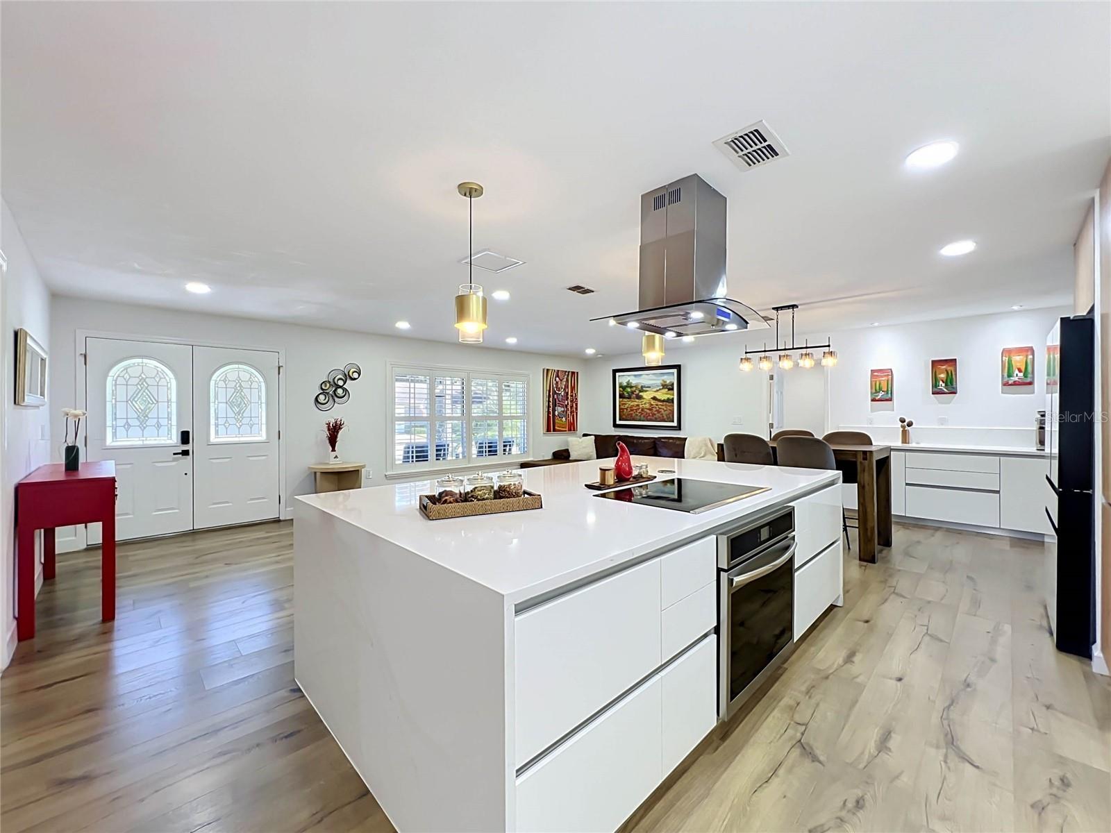161 WHITE OAK CIRCLE, Maitland, FL 32751