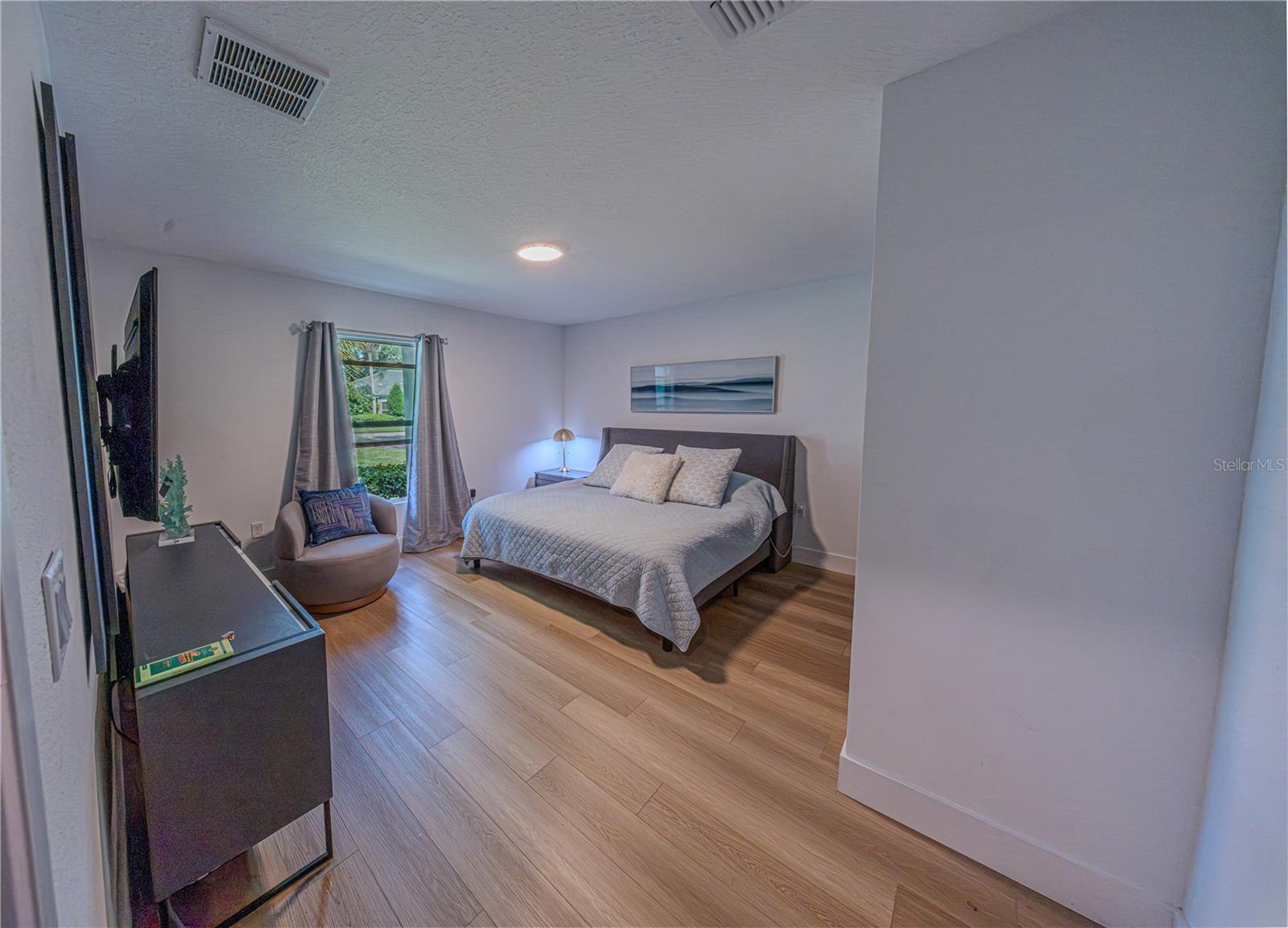 9197 BAY HILL BOULEVARD, Orlando, FL 32819
