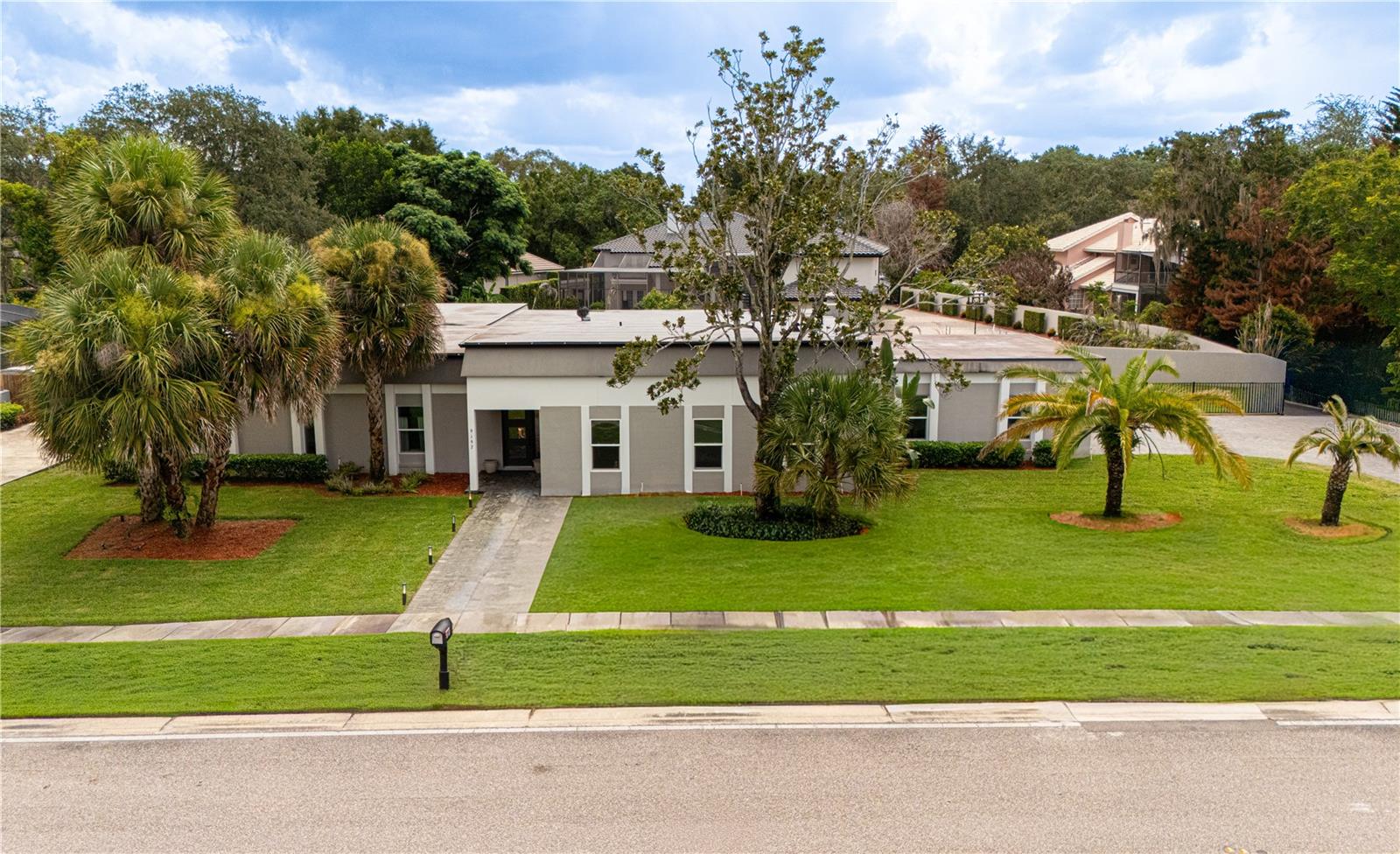 9197 BAY HILL BOULEVARD, Orlando, FL 32819 9197 BAY HILL BOULEVARD, Orlando, FL 32819