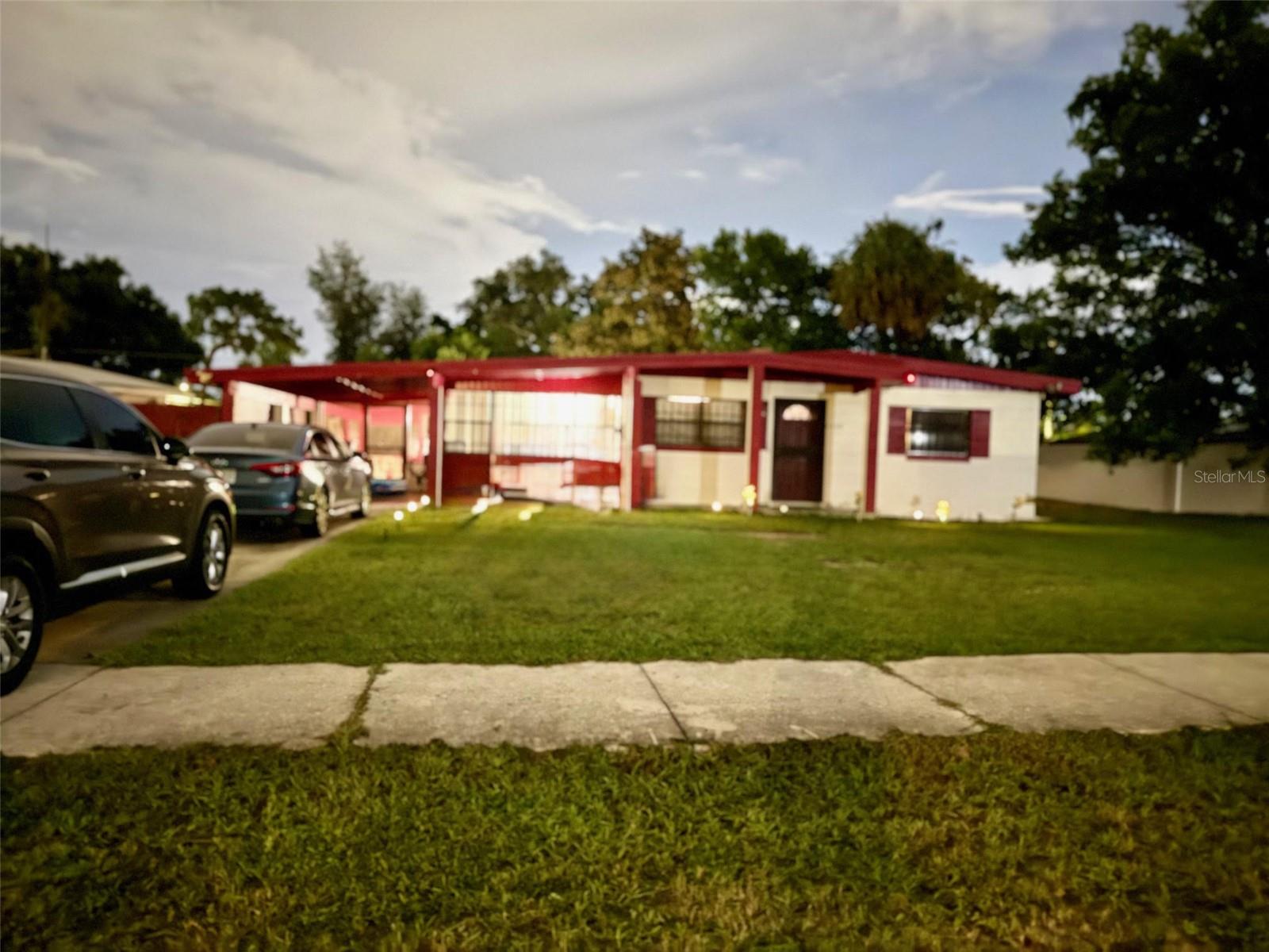 1535 DALY STREET, Orlando, FL 32808 1535 DALY STREET, Orlando, FL 32808