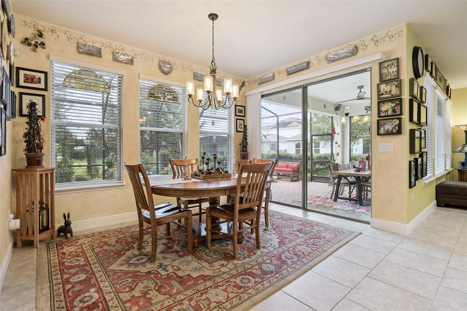 Spacious Casual Dining Area