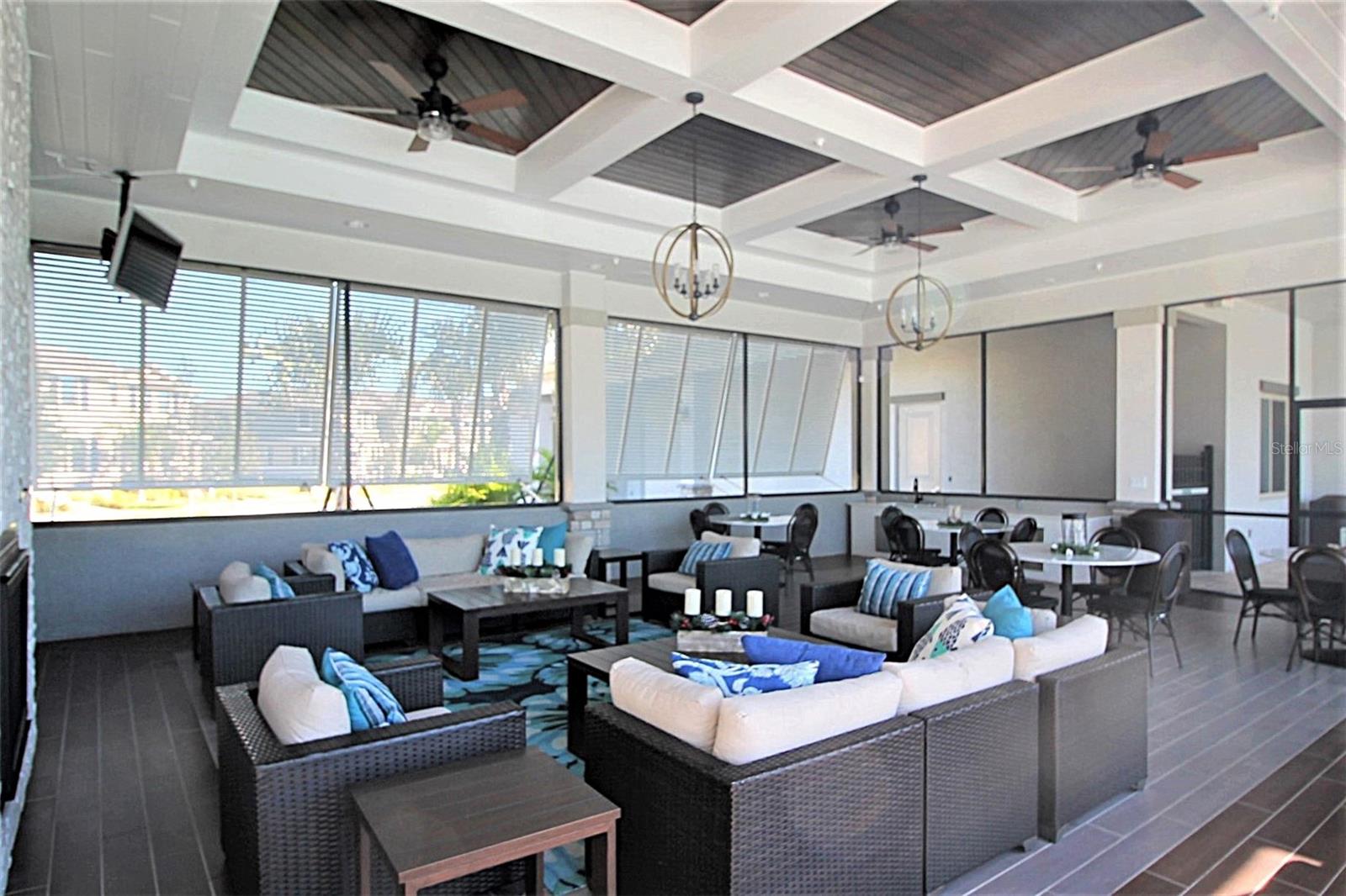 Screened Patio