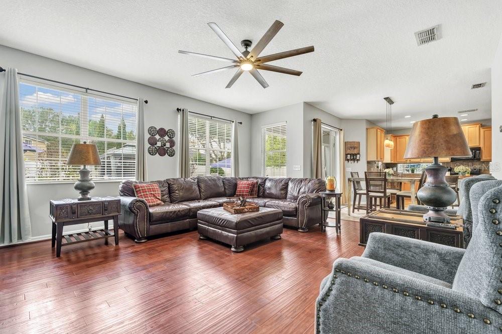 8840 ABBEY LEAF LANE, Orlando, FL 32827 8840 ABBEY LEAF LANE, Orlando, FL 32827