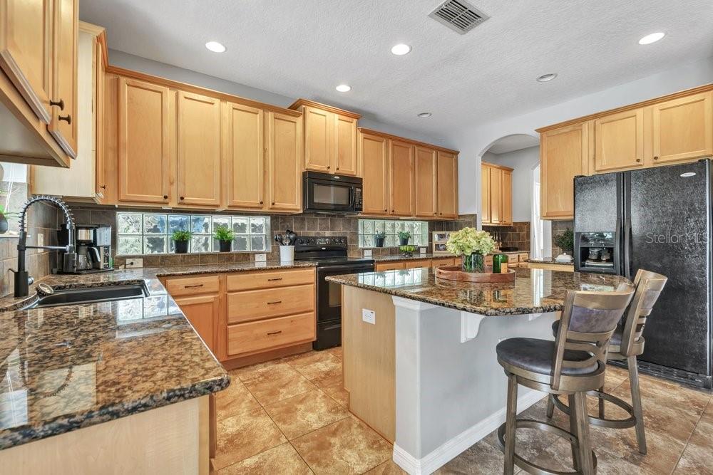 8840 ABBEY LEAF LANE, Orlando, FL 32827 8840 ABBEY LEAF LANE, Orlando, FL 32827