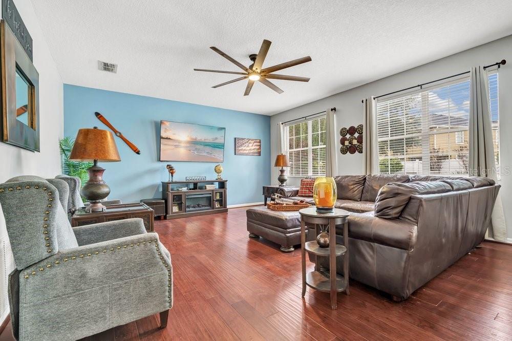 8840 ABBEY LEAF LANE, Orlando, FL 32827 8840 ABBEY LEAF LANE, Orlando, FL 32827