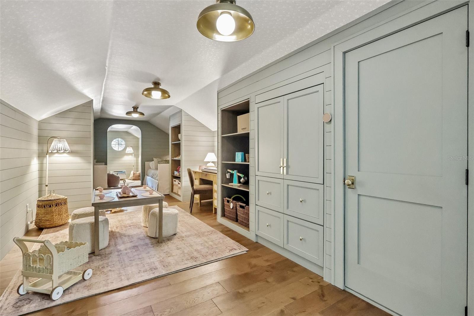 6120 GREATWATER DRIVE, Windermere, FL 34786